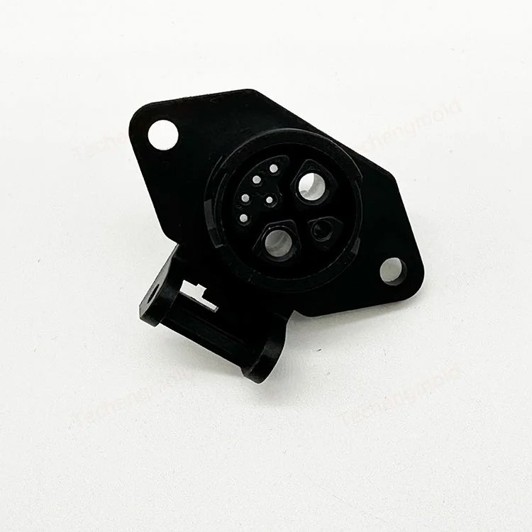 航空插头连接器注塑开模